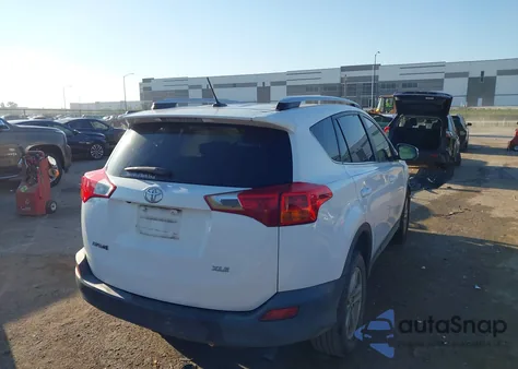 2013 Toyota Rav4 Xle z USA, uszkodzony, nr VIN 2T3WFREV1DW060579
